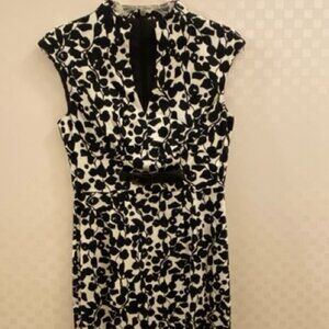 Adrianna Papell Sheath Pencil Dress V Neck, 6, Floral with Black Shiny Belt